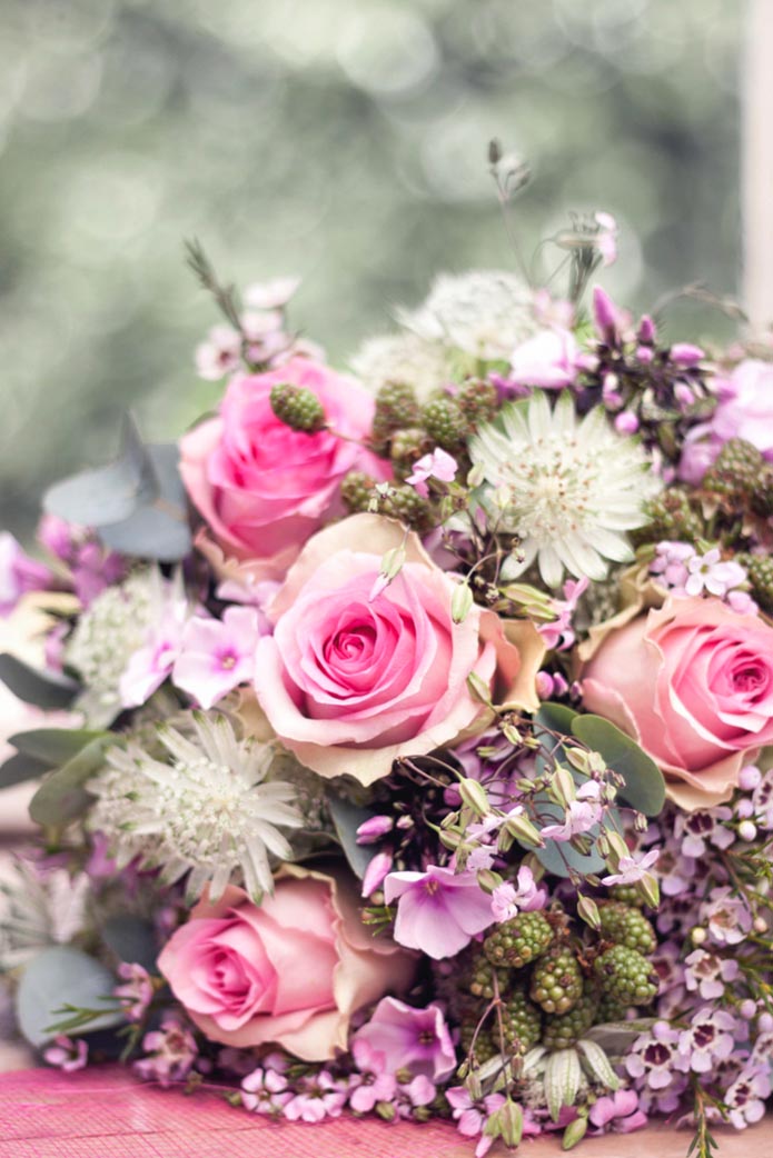 blumigo-berraschungsmixe-pretty-in-pink-strau-rosa image 3