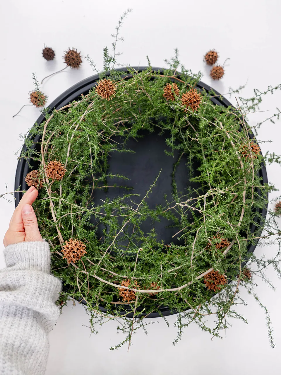 blumigo-diy-adventskranz-wild-whisper-40-cm-set image 1