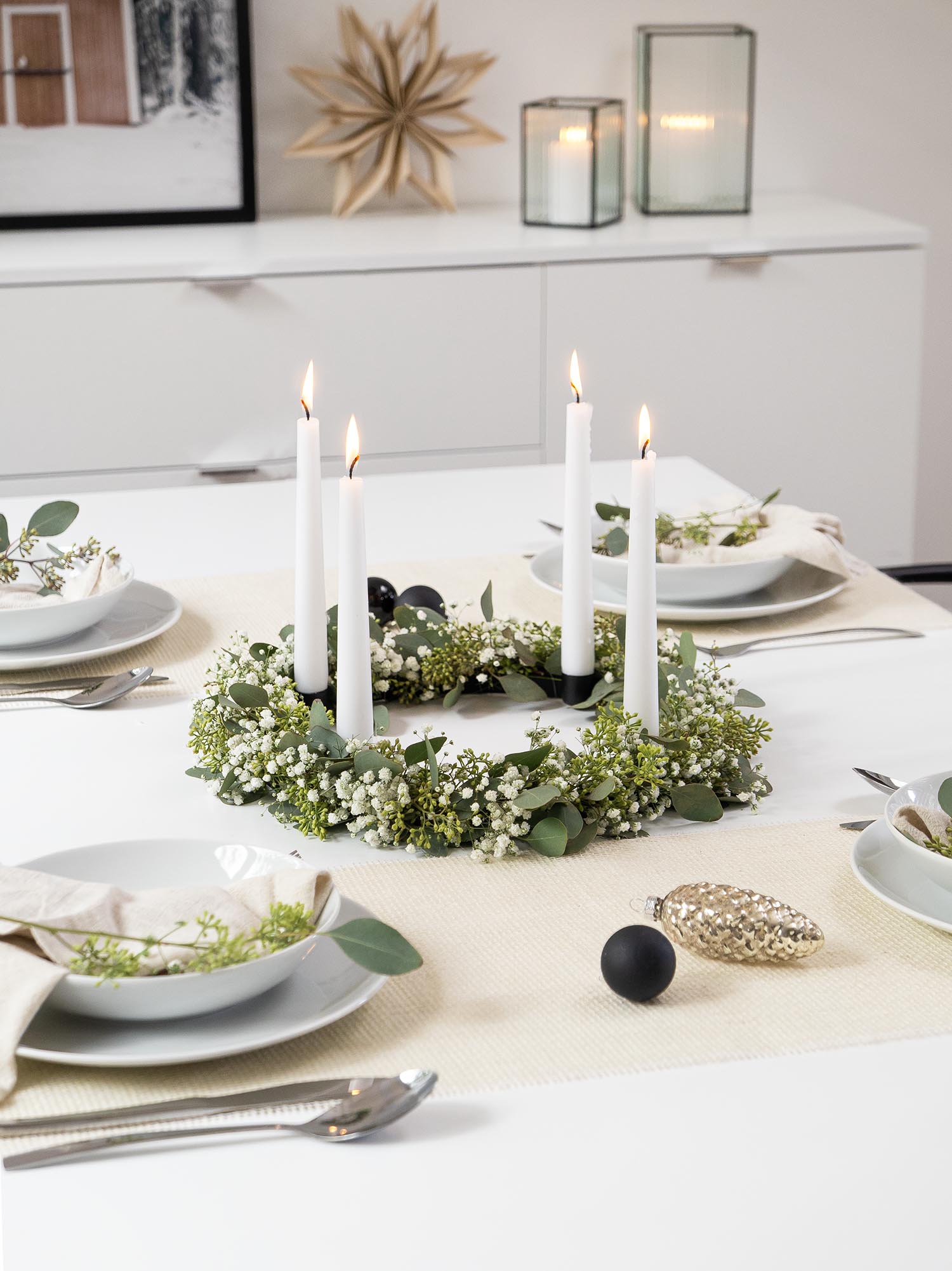 blumigo-elegant-winter-adventskranzring-diy-set-mit-kerzen image 3