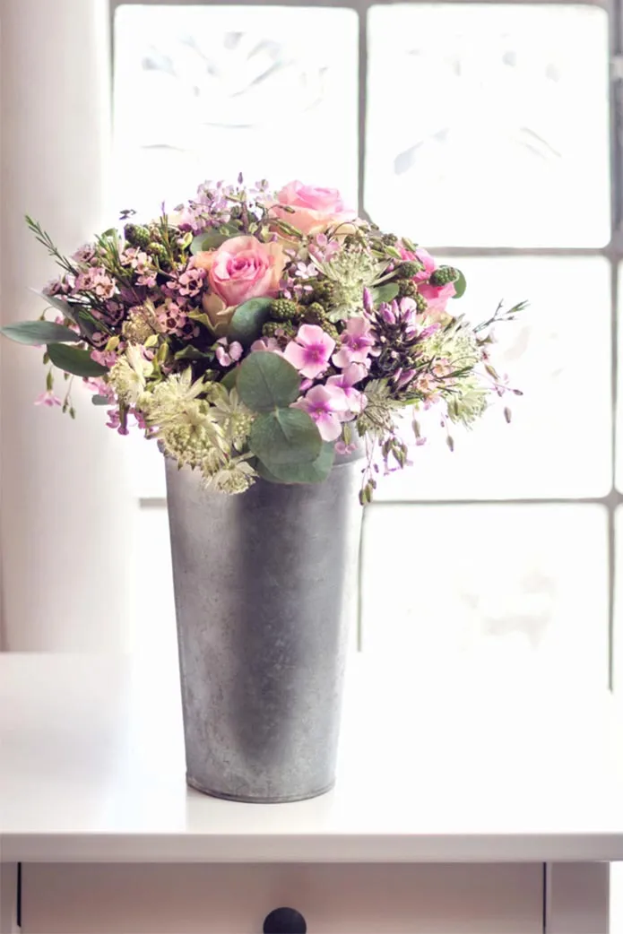 blumigo-berraschungsmixe-pretty-in-pink-strau-rosa image 1