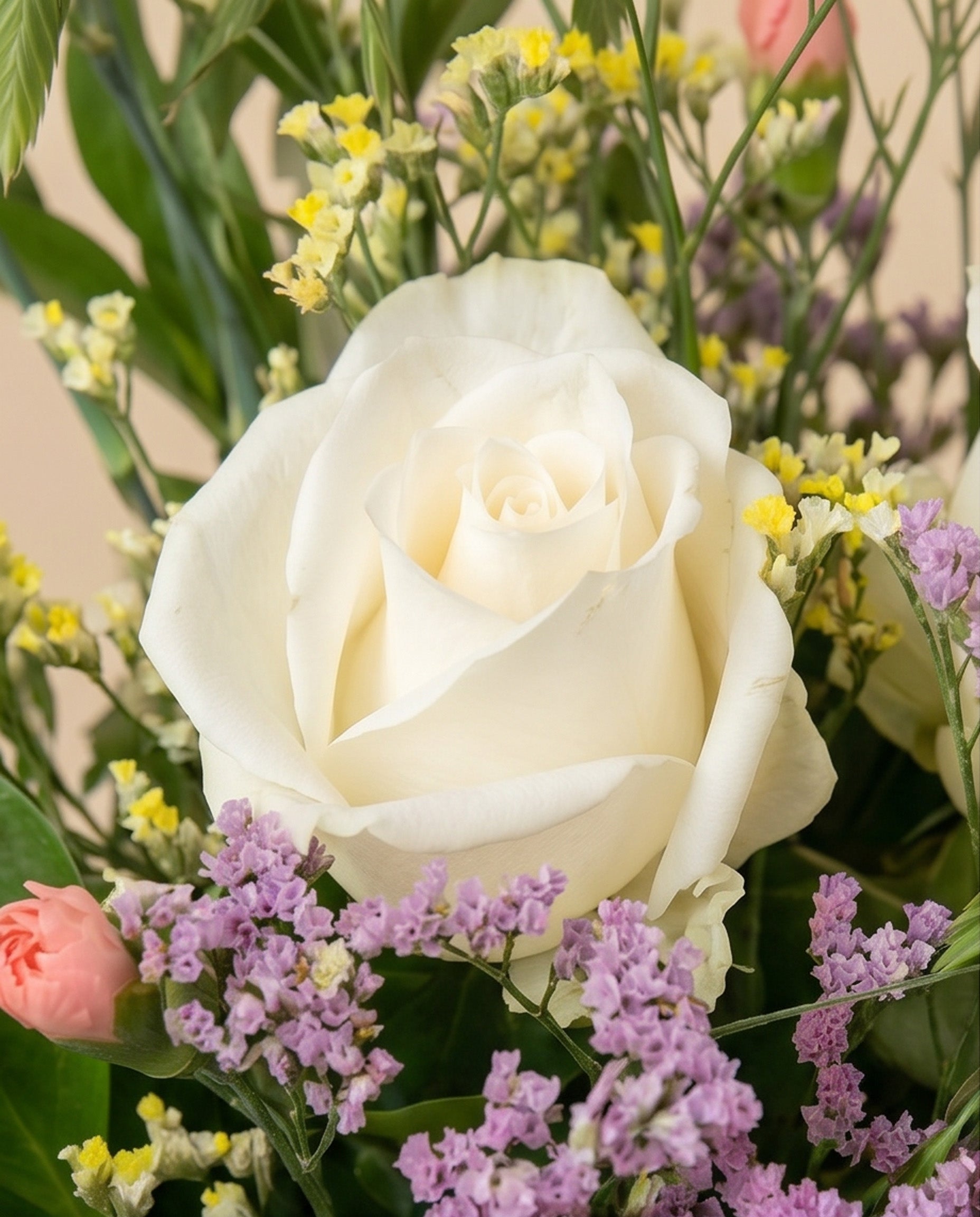 feey-rilio-wolkige-gr-sse-blumenstrauss-pastell-classic image 2