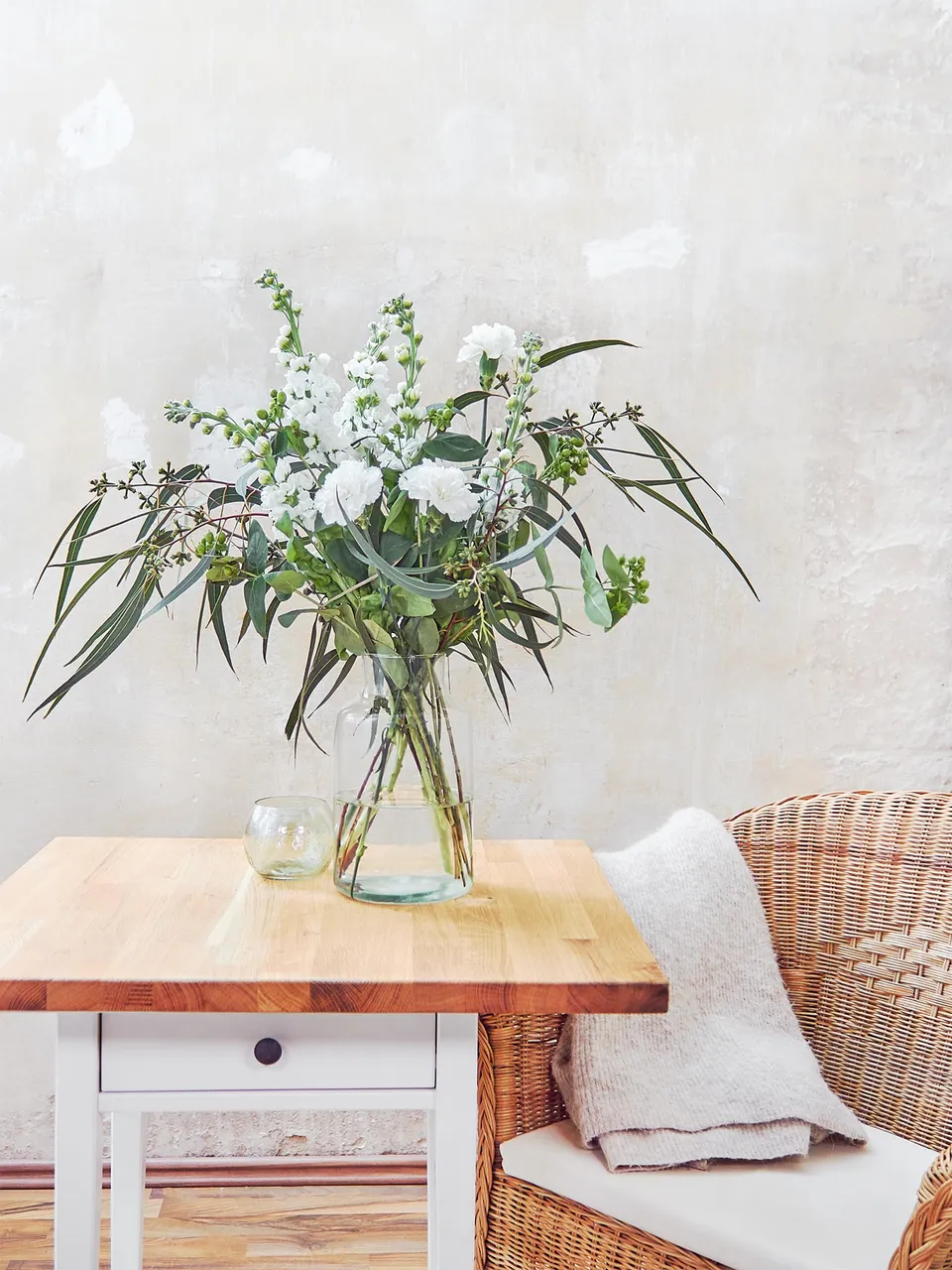 blumigo-berraschungsmixe-urban-jungle-bouquet-strauss image 1