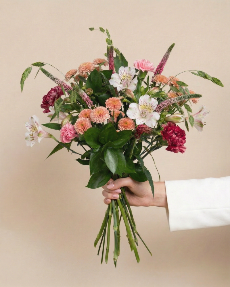 feey-rilio-wilde-seele-blumenstrau-pink-classic-nelken image 4