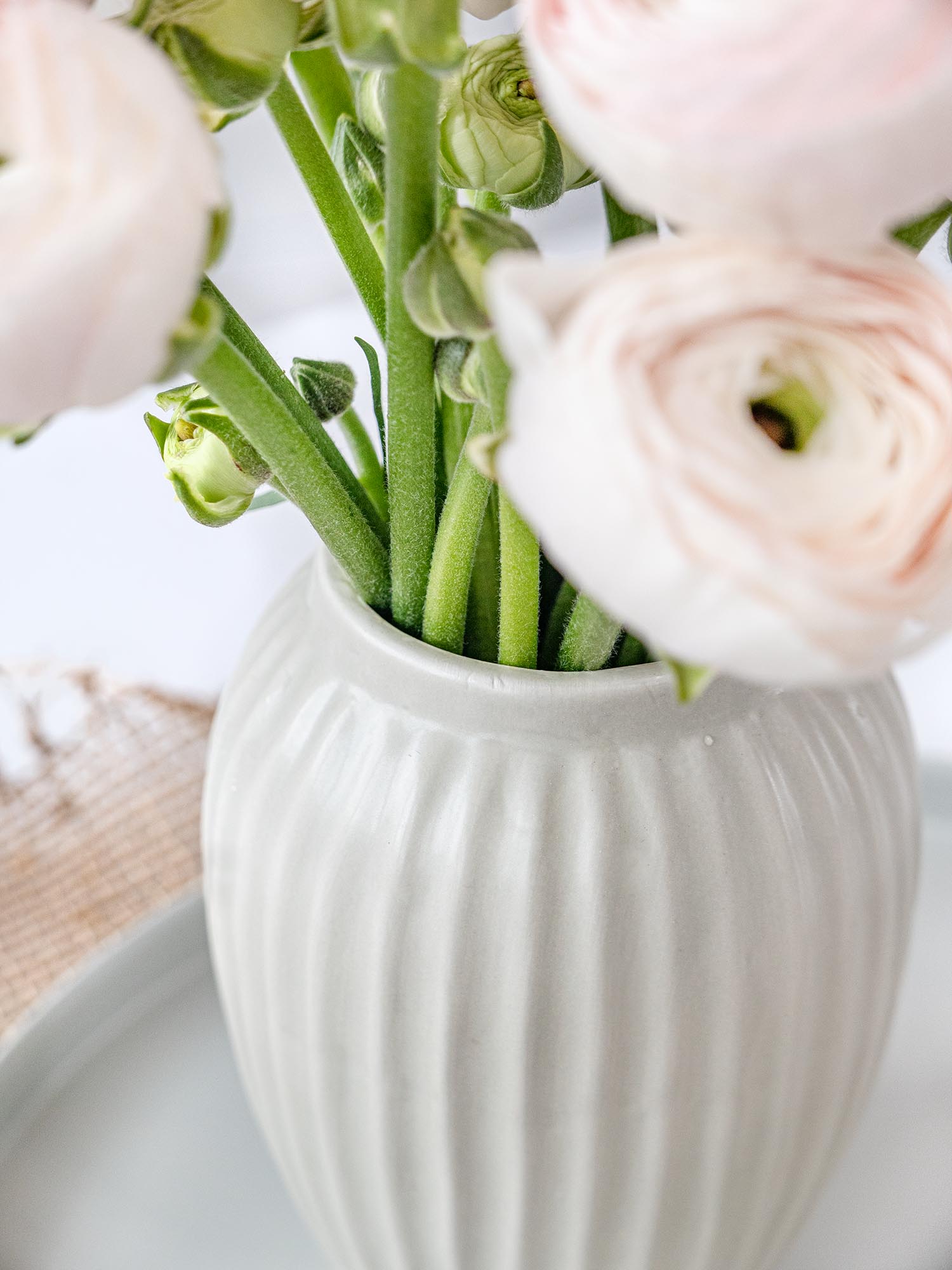 blumigo-dorsa-keramikvase-sand-creme-12-x-16-cm image 3
