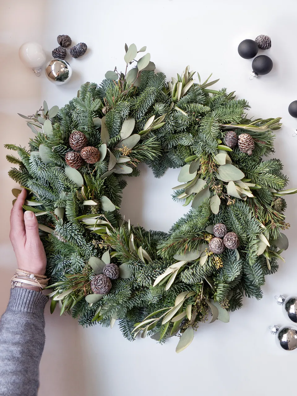blumigo-diy-sets-modern-green-adventskranz-diy-set-40-cm-gr-n image 1