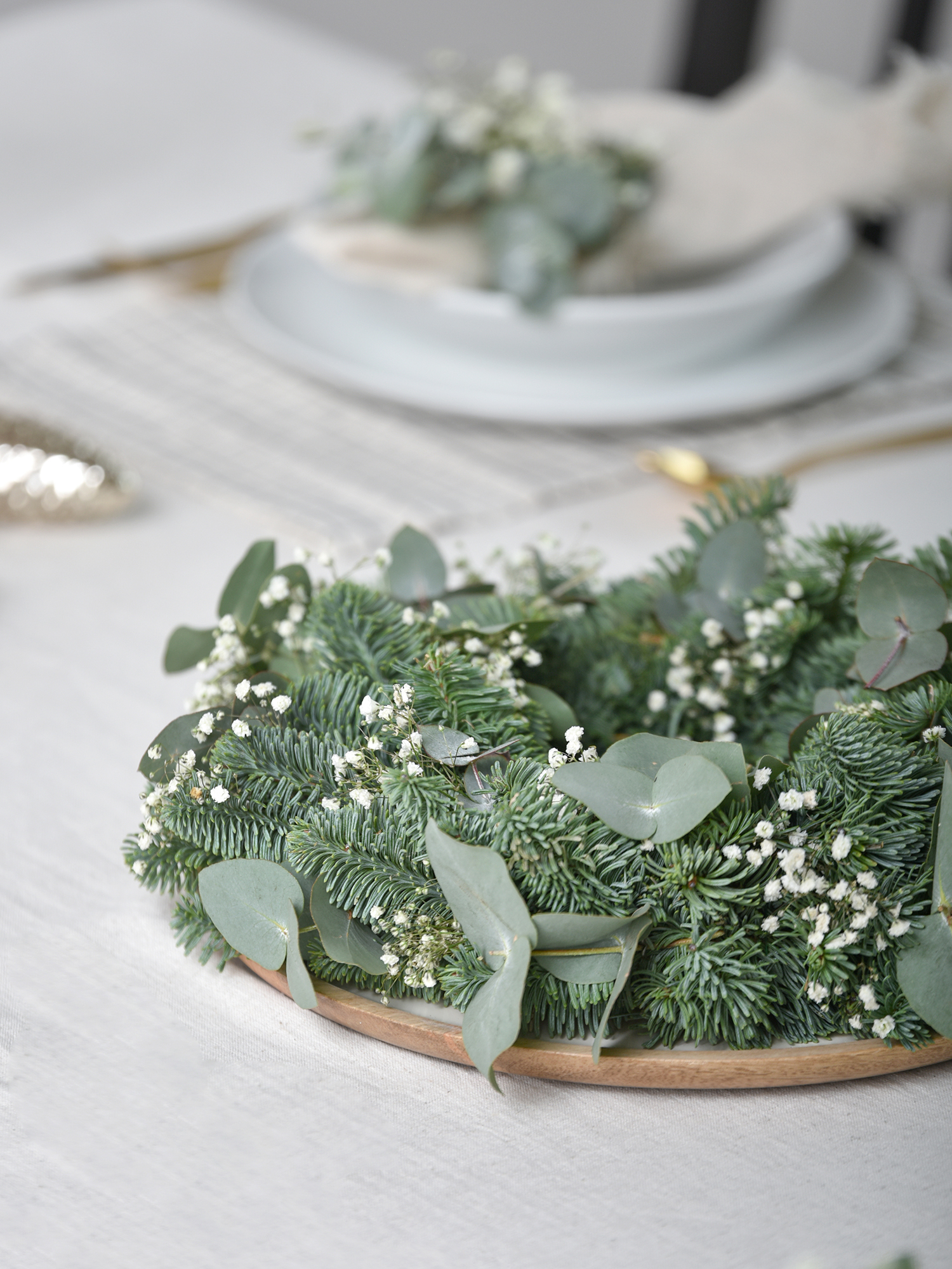 blumigo-evergreen-adventskranz-diy-set-30cm-mit-kerzen image 4