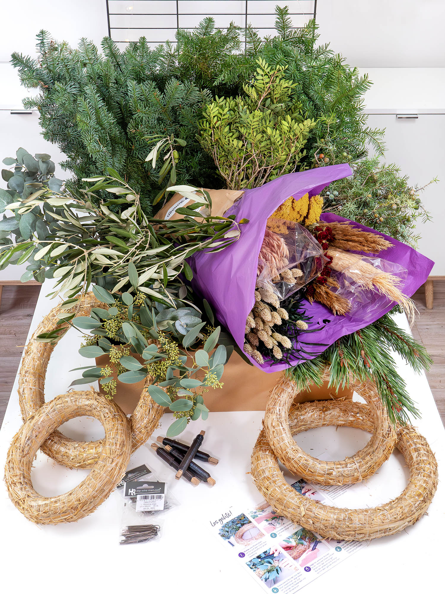 blumigo-kranzwerkstatt-diy-set-f-r-4-kr-nze-zuhause image 1