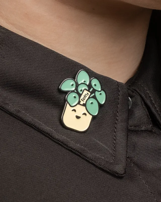 feey-lumi-pflanzen-pin-emaille-anstecker-ufopflanze image 1