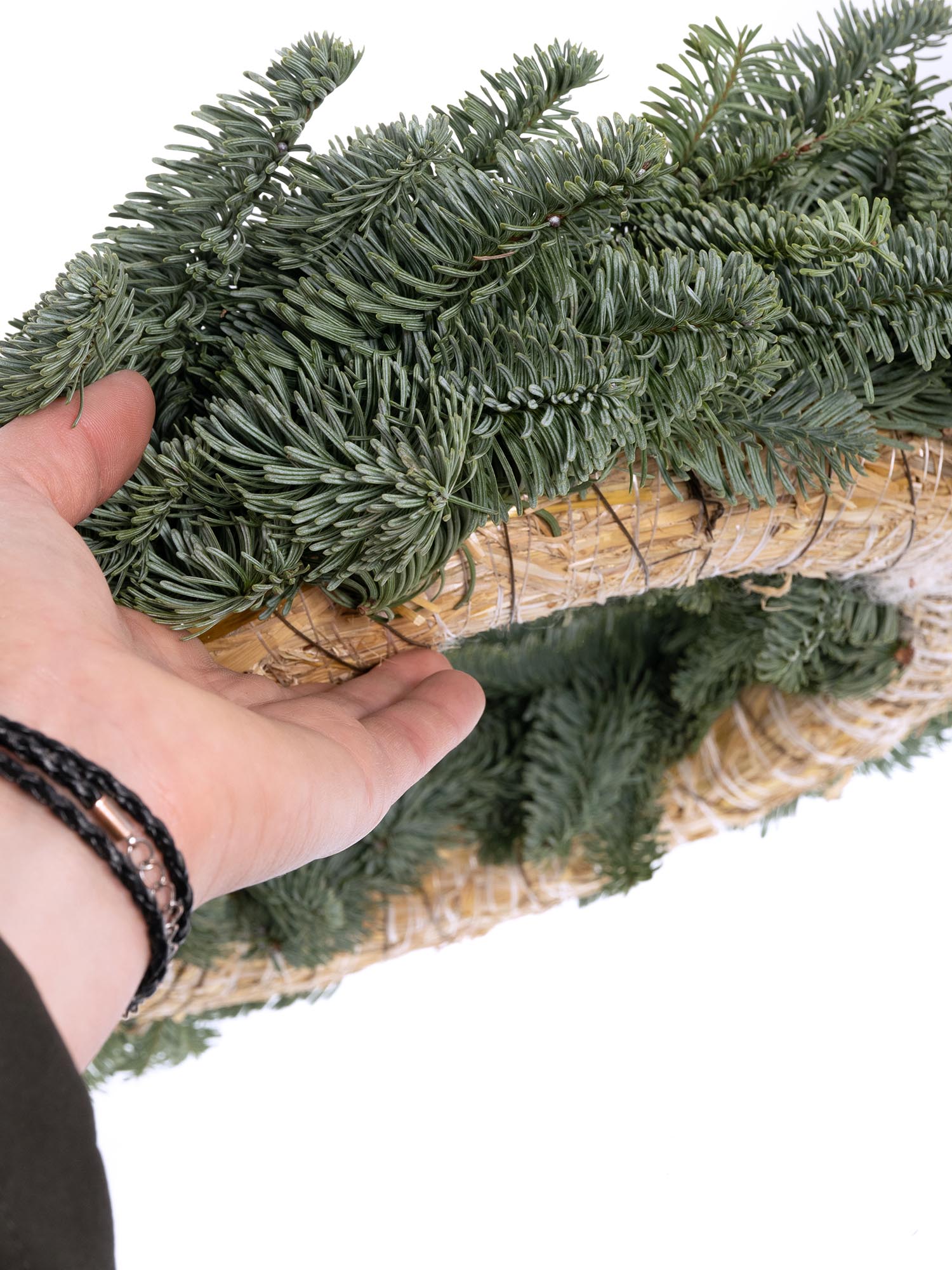 blumigo-nobilistanne-tannenkranz-30-cm-einseitig-frisch image 8