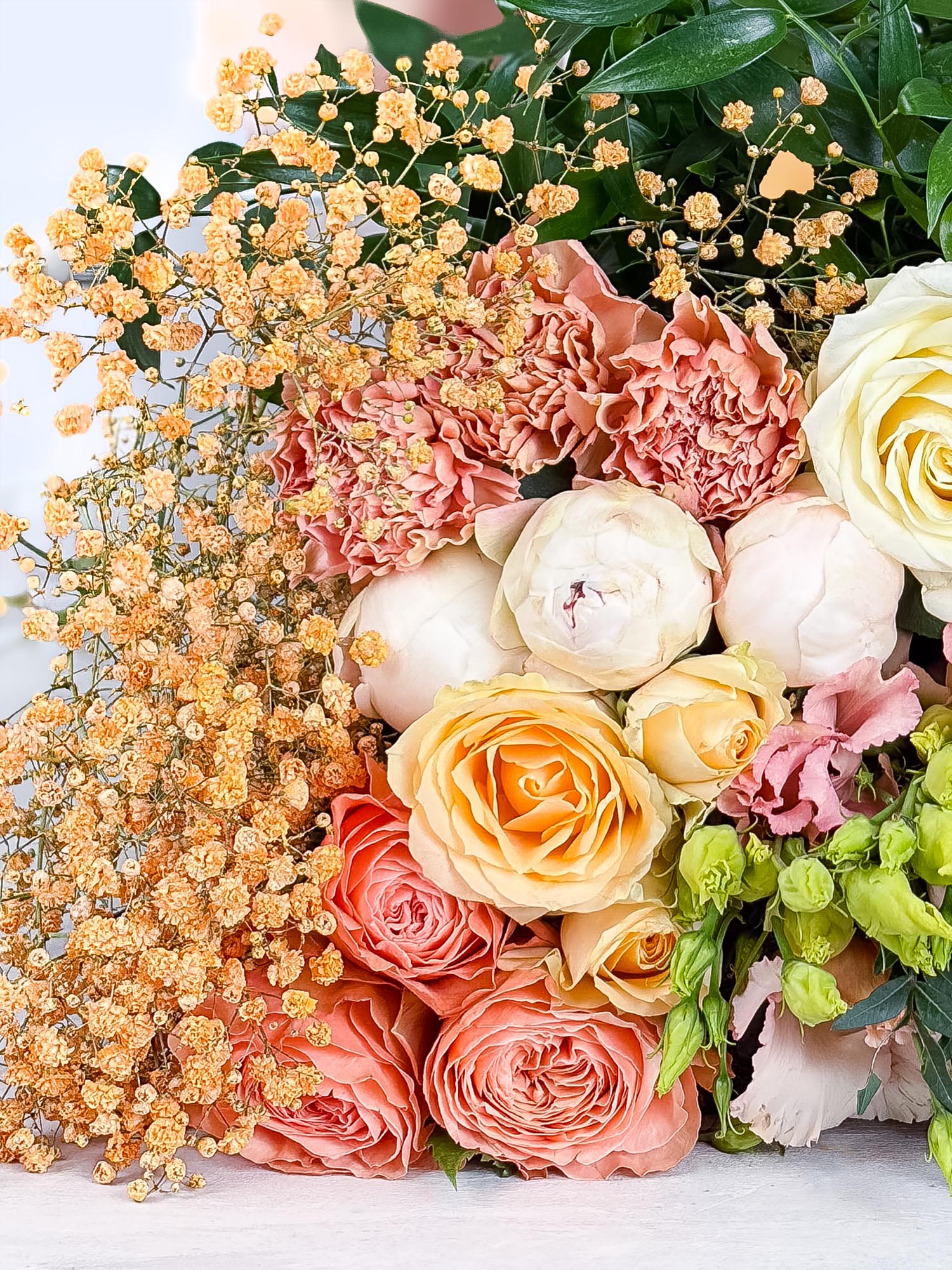 blumigo-basic-color-mix-blumenmischung-apricot-creme-strau image 4