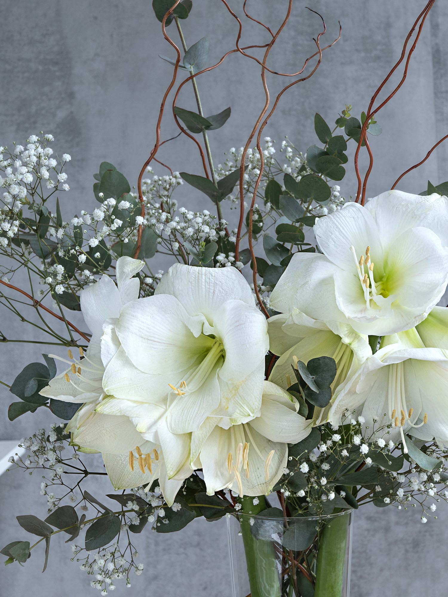 blumigo-berraschungsmix-white-winter-bouquet-wei-er-winterstrau image 2