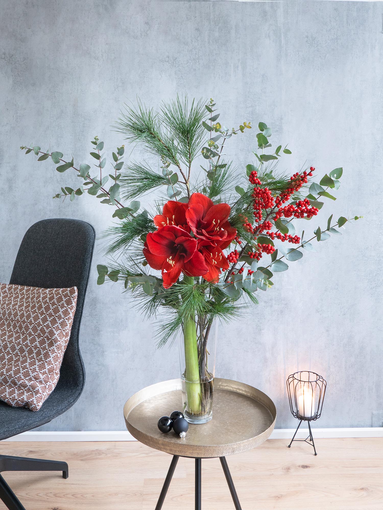 blumigo-berraschungsmixe-velvet-christmas-bouquet-strau image 1