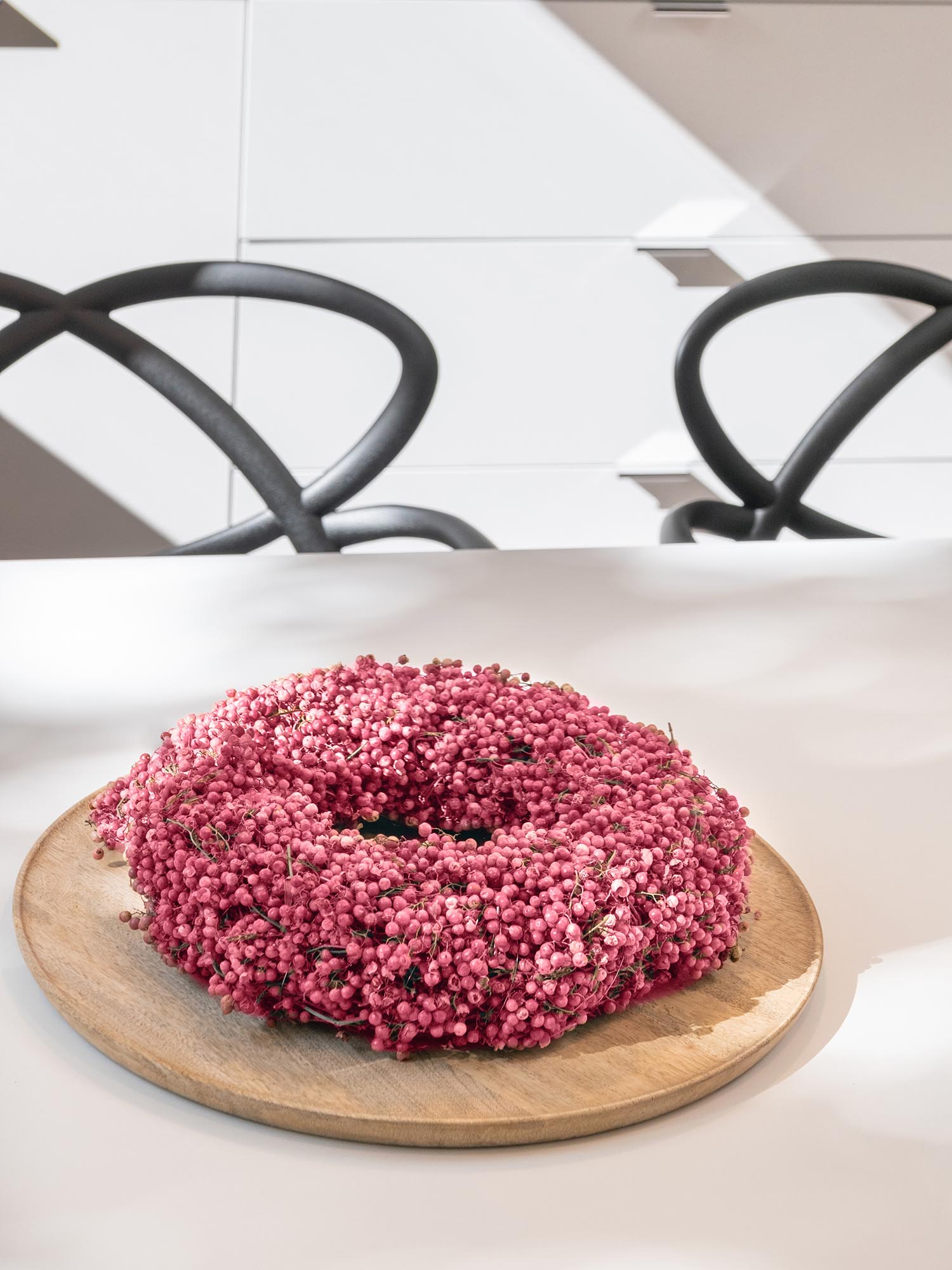 blumigo-trockenblumen-pfefferbeerenkranz-kranz-rosa-getrocknet image 2