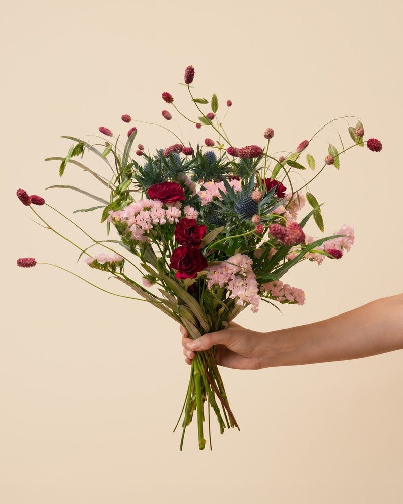 feey-rilio-alpenzeit-blumenstrauss-classic-nelken image 3