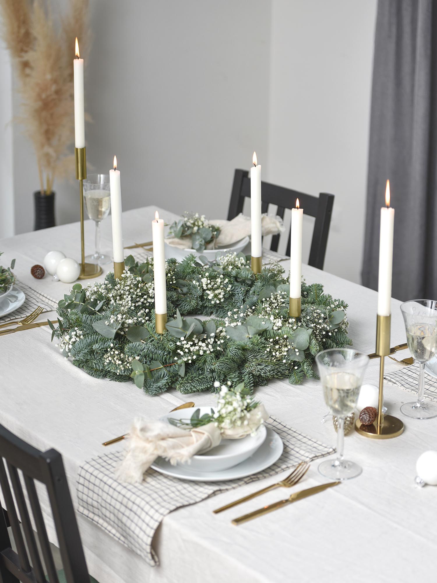blumigo-evergreen-adventskranz-diy-set-50-cm-gr-n-wei image 2