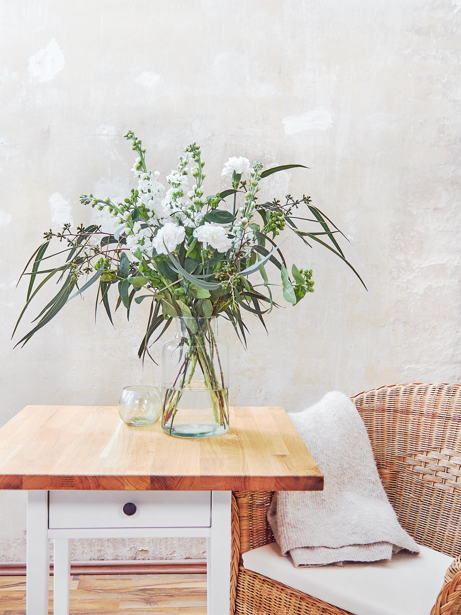 blumigo-berraschungsmixe-urban-jungle-bouquet-strauss image 1