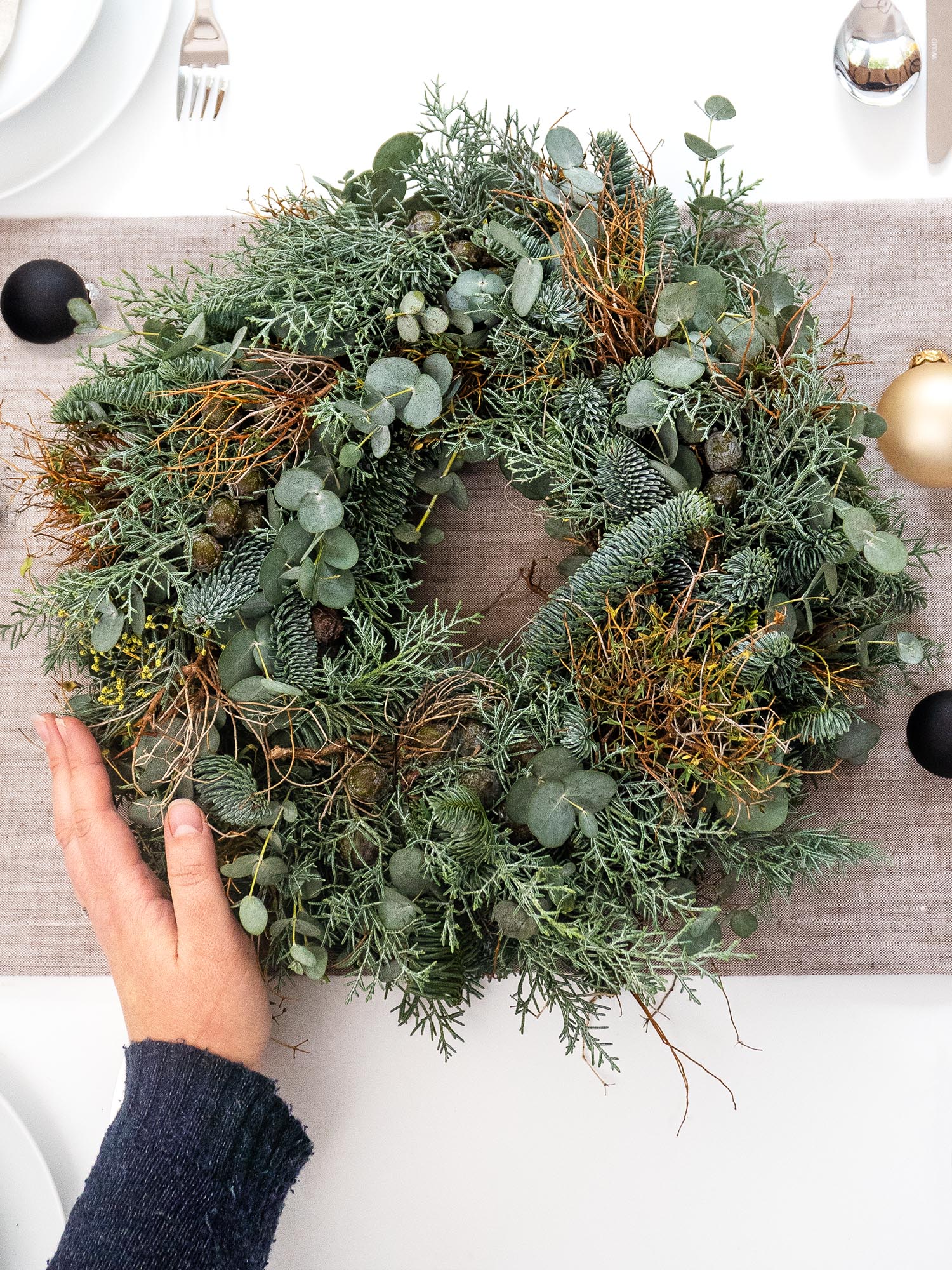 blumigo-diy-sets-adventskranz-carenslittleworld-30-cm-bastelset-mit-kerzen image 4