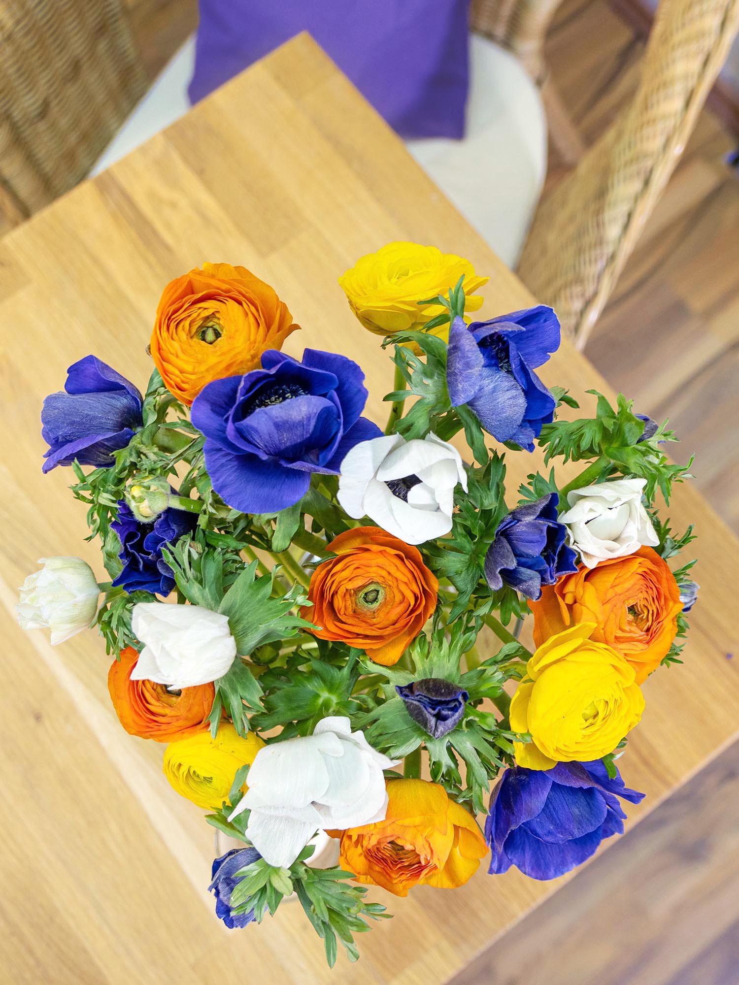 blumigo-berraschungsmixe-jolly-spring-bouquet-blumenstrau-frisch image 3