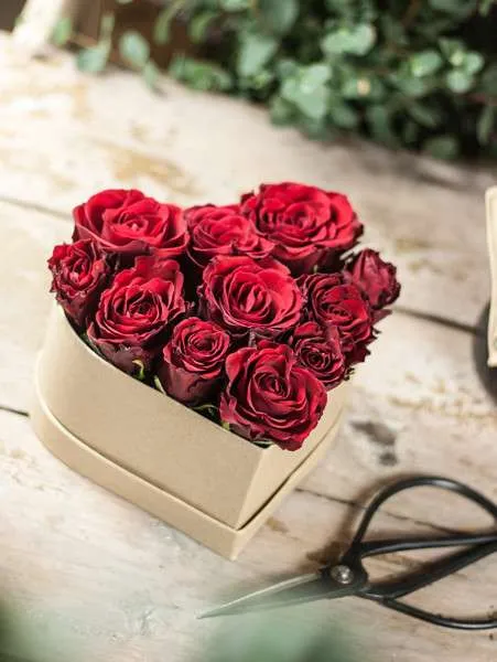 blumigo-rosenbox-herz-diy-set-zum-selbermachen image 1
