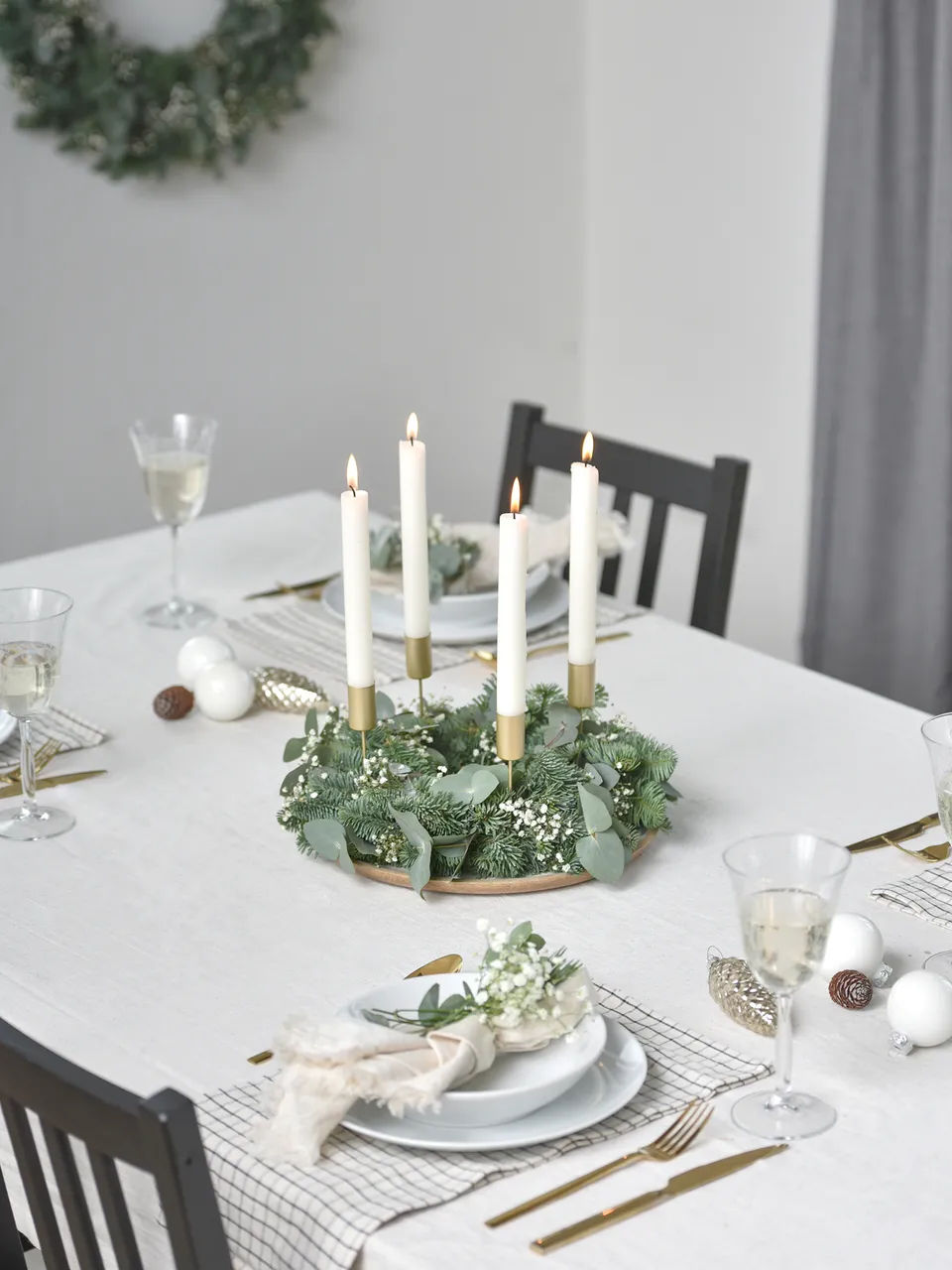 blumigo-evergreen-adventskranz-diy-set-30cm-mit-kerzen image 1