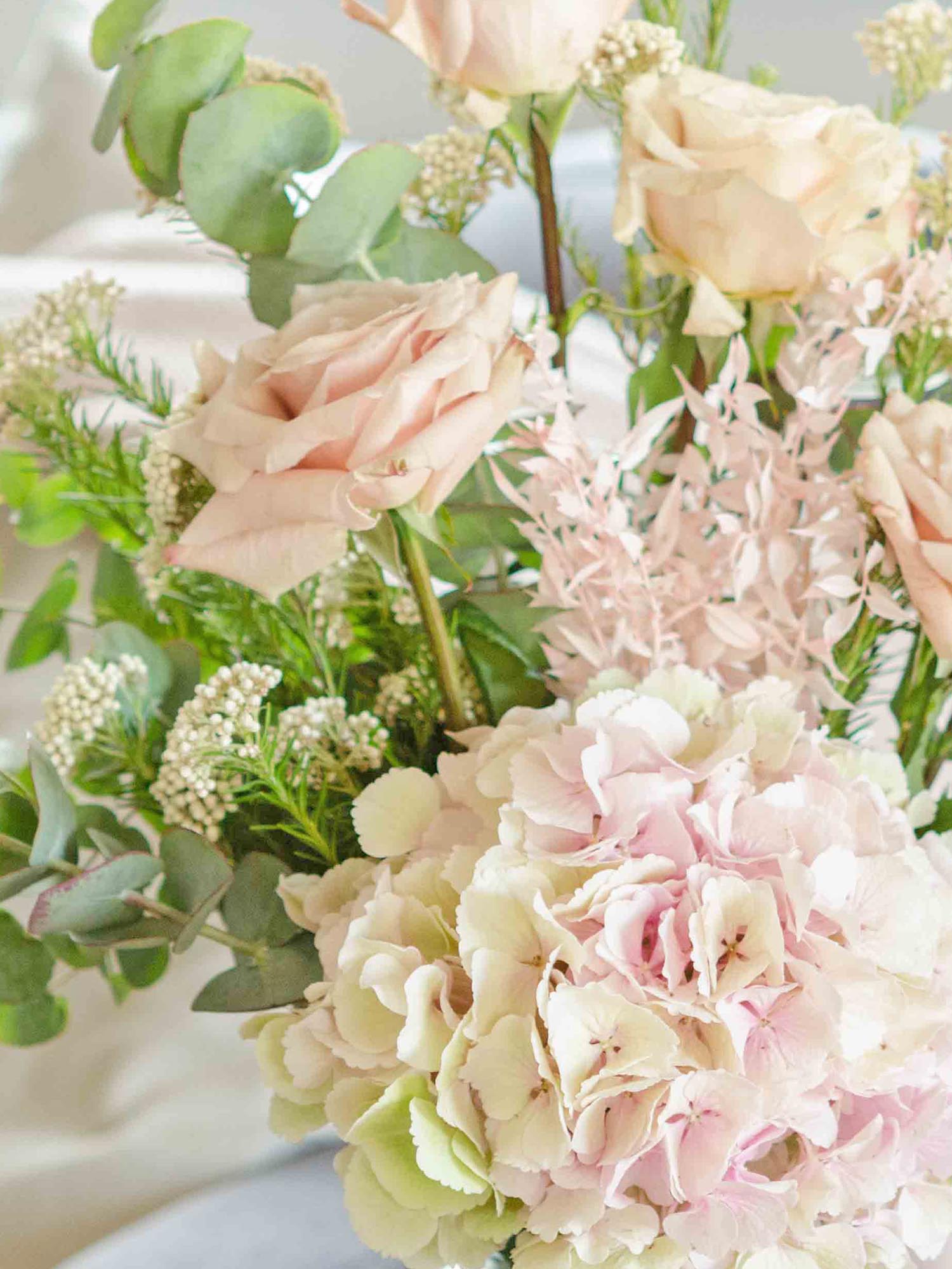 blumigo-nude-mood-bouquet-blumenstrau image 3
