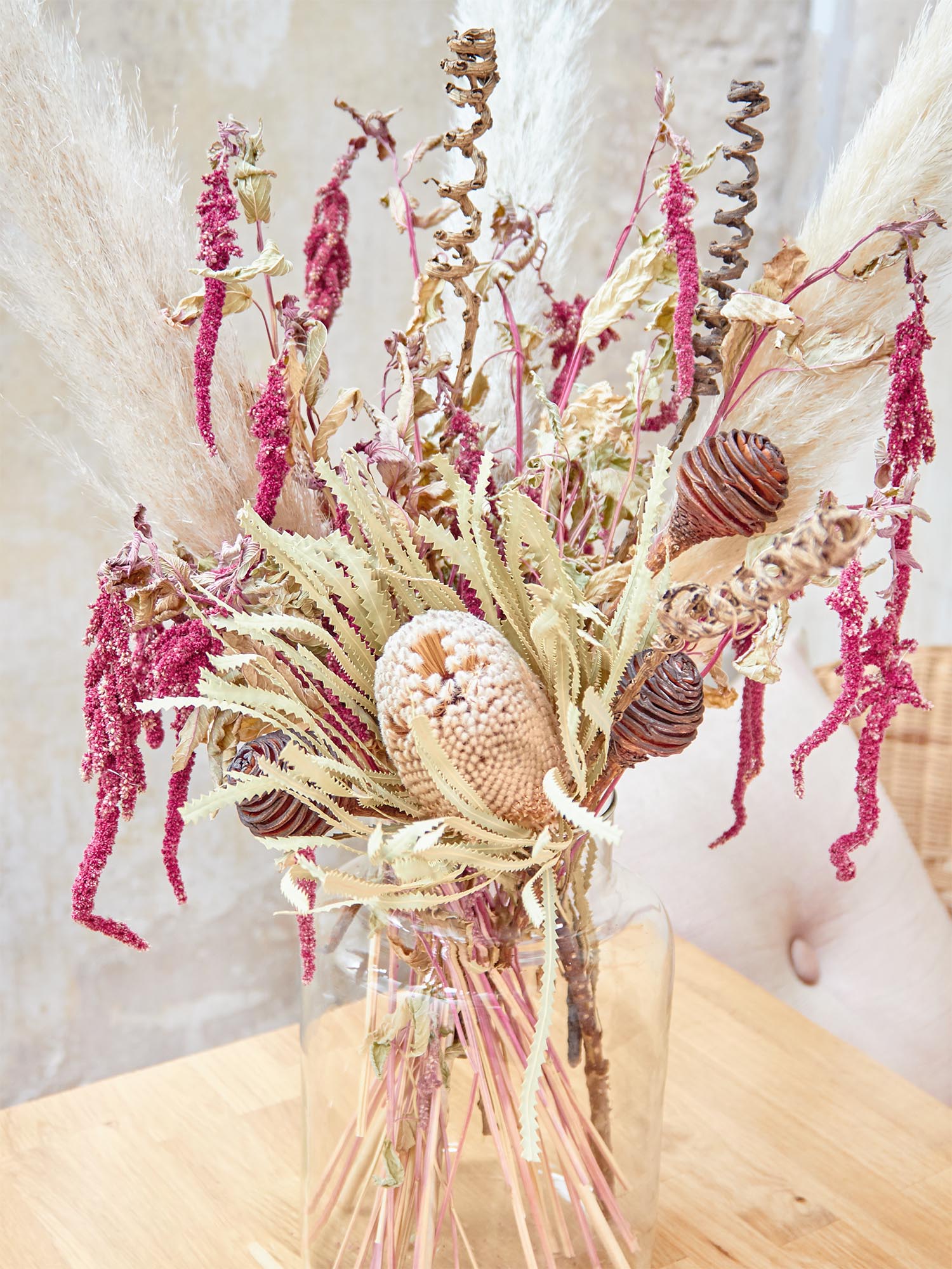 blumigo-berraschungsmixe-french-vibrancy-bouquet-strau-rot image 1