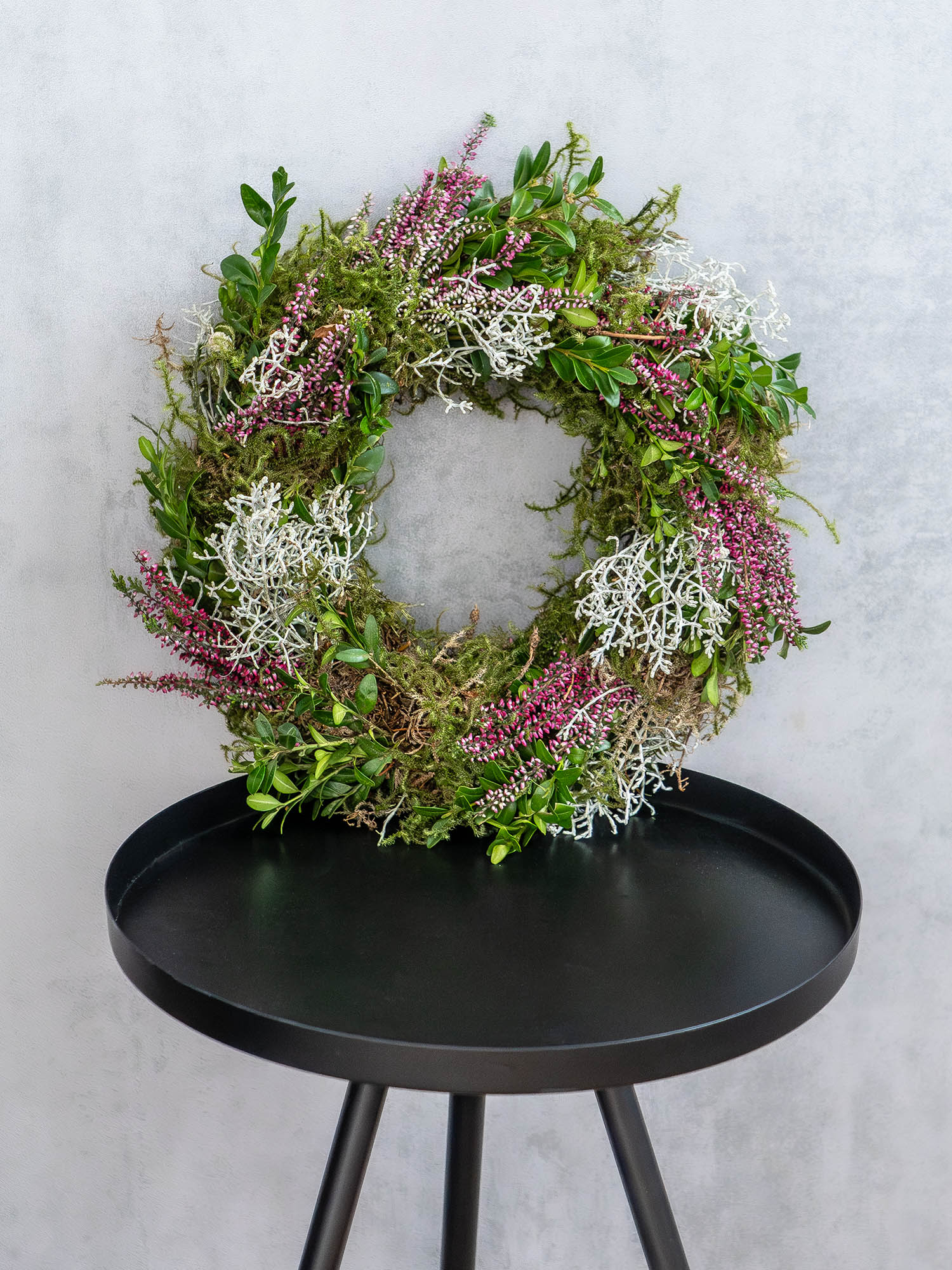 blumigo-blattwerk-bindegr-n-zierkranz-heideflair-27-30-cm image 1